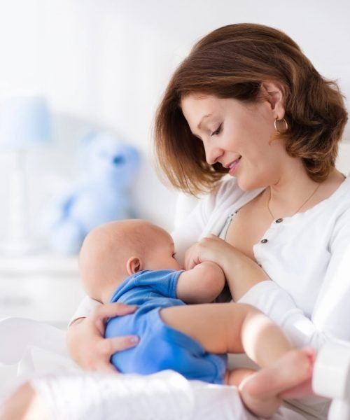 mother breastfeeding mother breastfeeding
